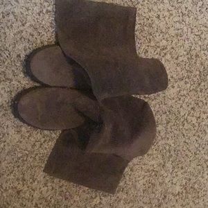 Suede boot